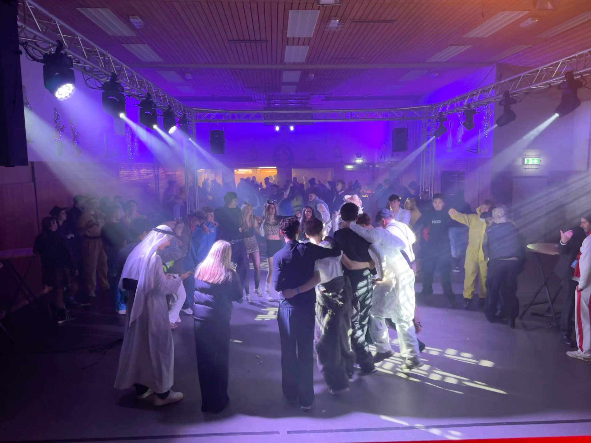 Kückhoven am Sonntag – Lichtshow und Stimmung beim Zugausklang